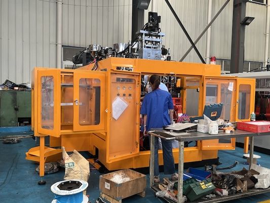 4 Cavities Automatic Extrusion Blow Moulding Machine For Milk Bottle Packing