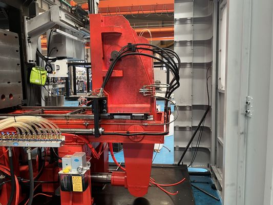 1L Triple Head Servo System PET Bottle Blow Molding Machine With MOOG Control System