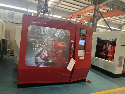Advanced Plastic Extrusion Blow Moulding Machine Produce Containers For Food And Beverages
