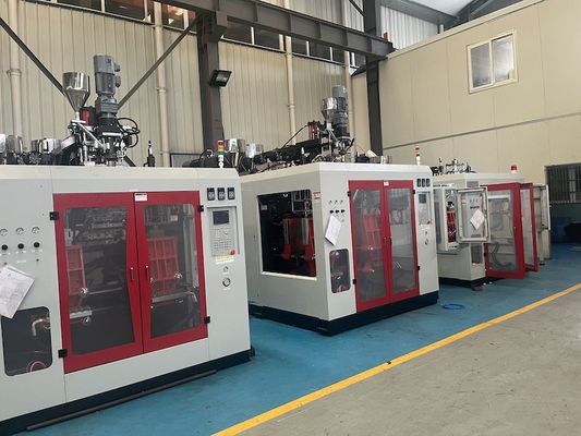 Flexible Four Layers Extrusion Moulding Machine High Efficiency