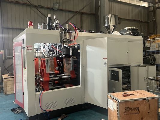 Four Layers Automated Extrusion Blow Molding Machine Year Tie Bar Included