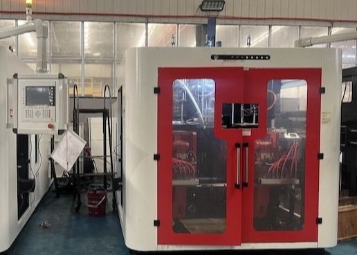 90KN Mould Clamping Force Plastic Extrusion Molding Machine For PE PP PVC PA